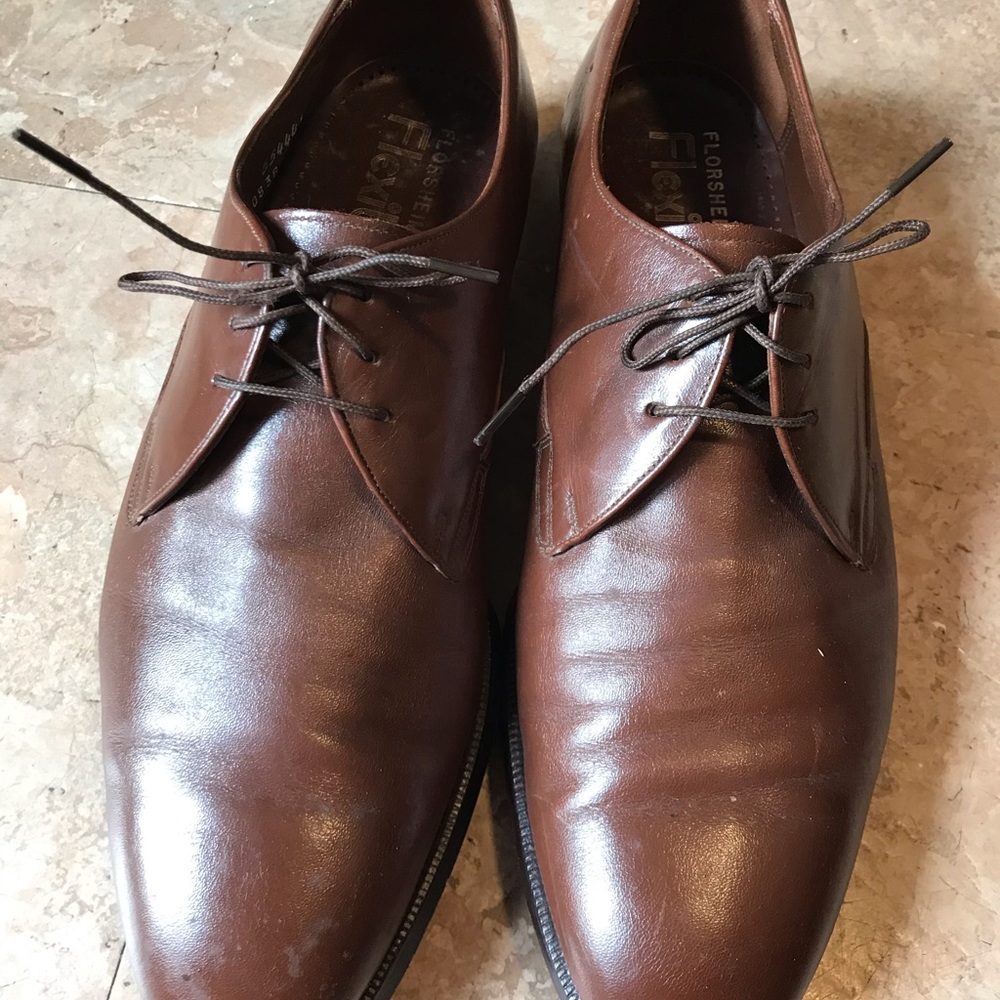 Men’s shoes Classic Florsheim Brown Leather Size  9.5 D